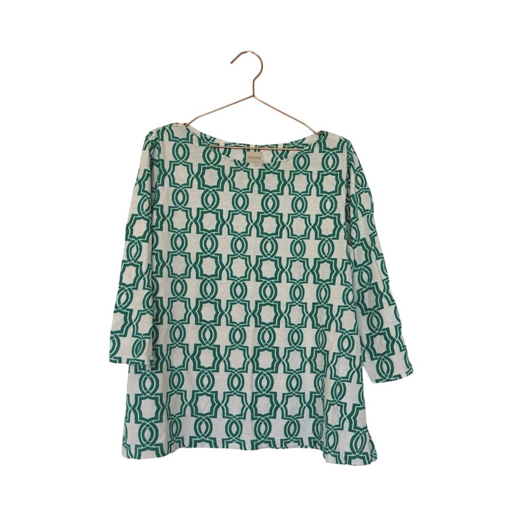 Chico's White cotton top with Green Geometric Print size 3 large